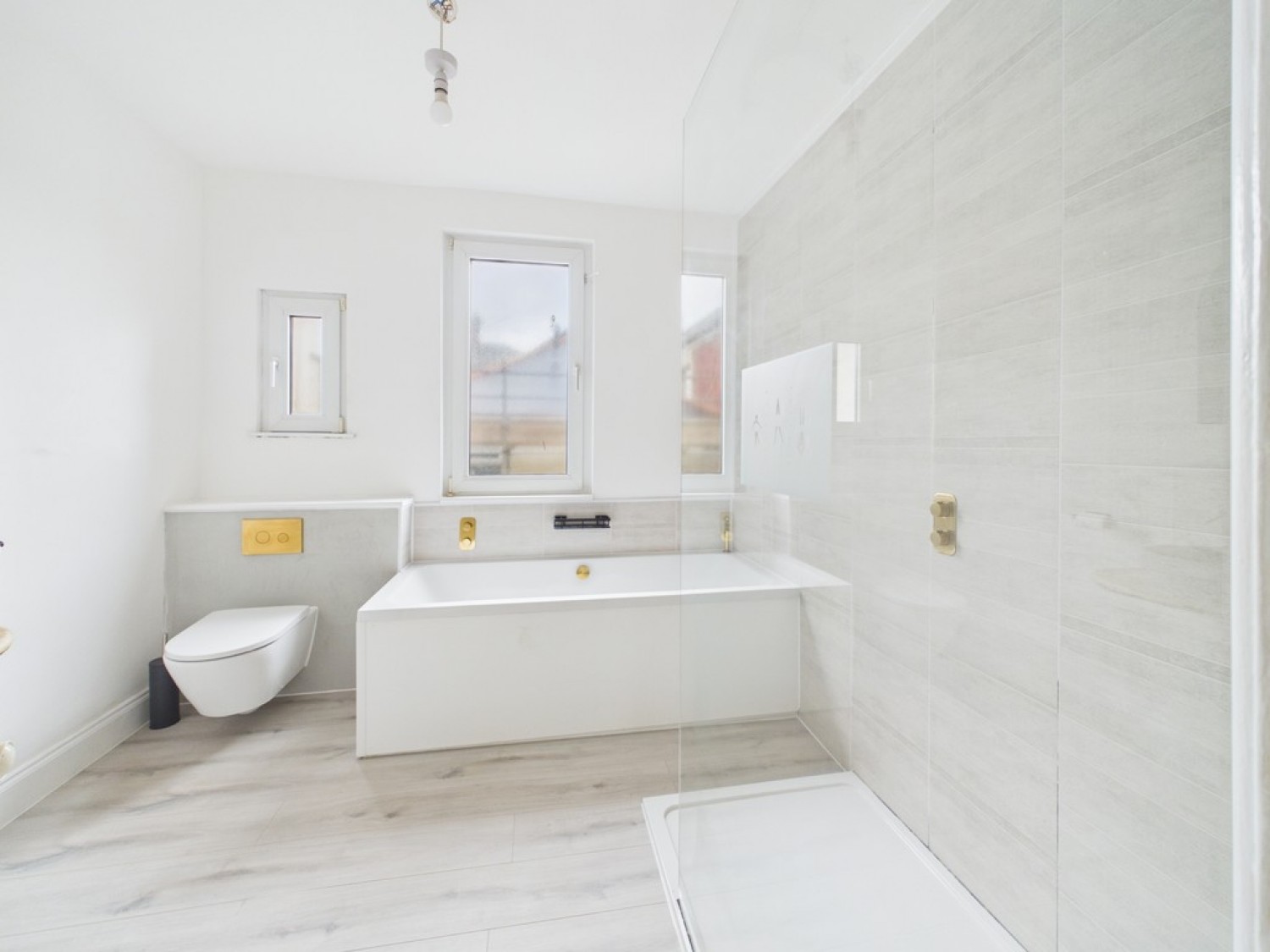 2 bedroom Flat for Sale Milehouse Road, Stoke, Plymouth