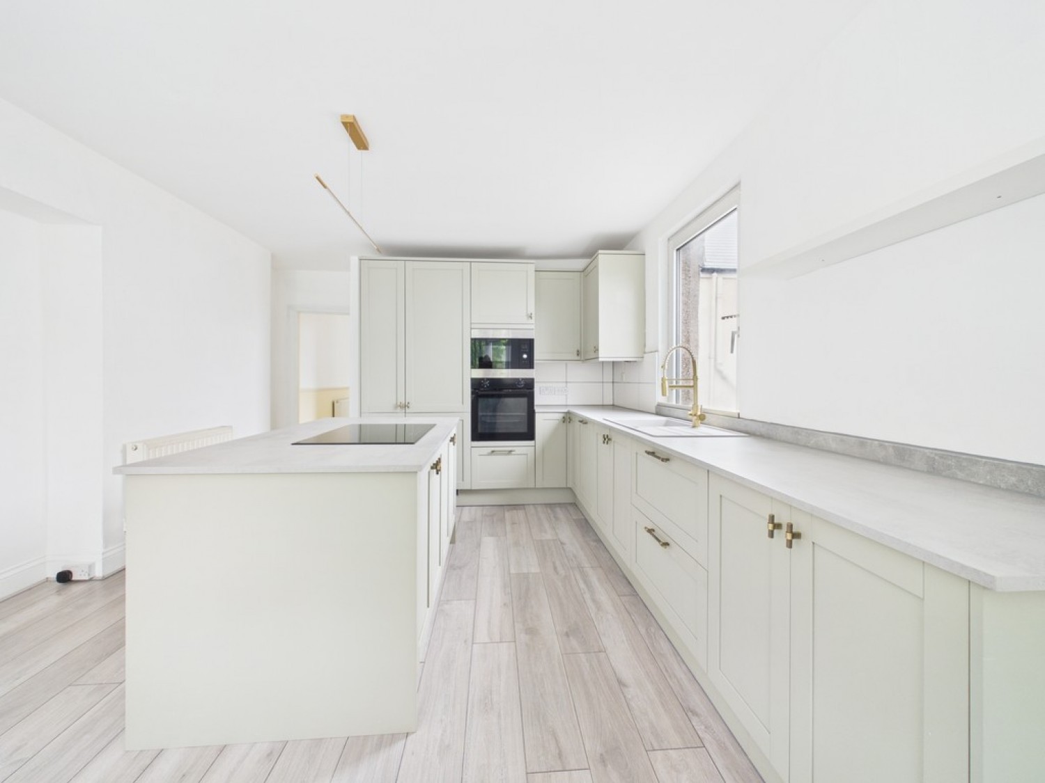 2 bedroom Flat for Sale Milehouse Road, Stoke, Plymouth
