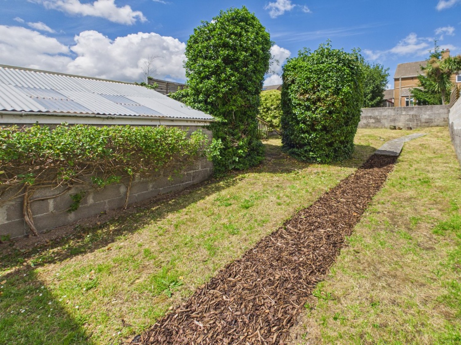 3 bedroom House for Sale Molesworth Road, Woodford