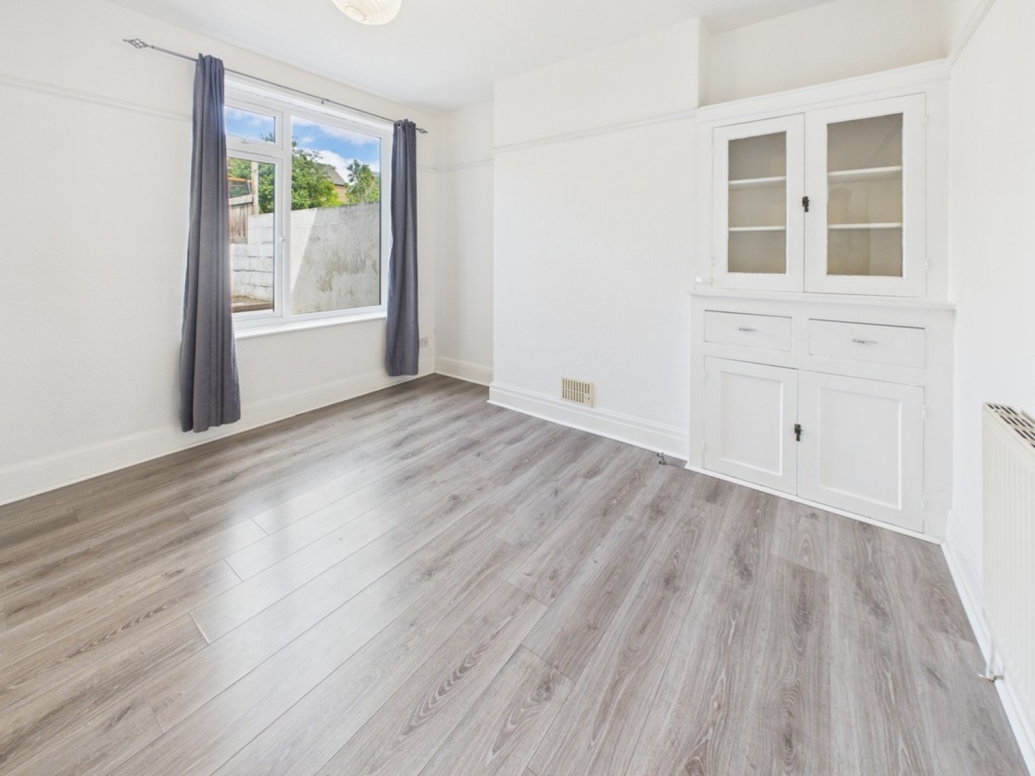 3 bedroom House for Sale Molesworth Road, Woodford