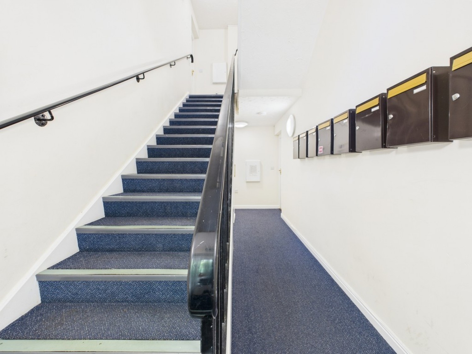 2 bedroom Flat for Sale Sylvan Court, Plymouth