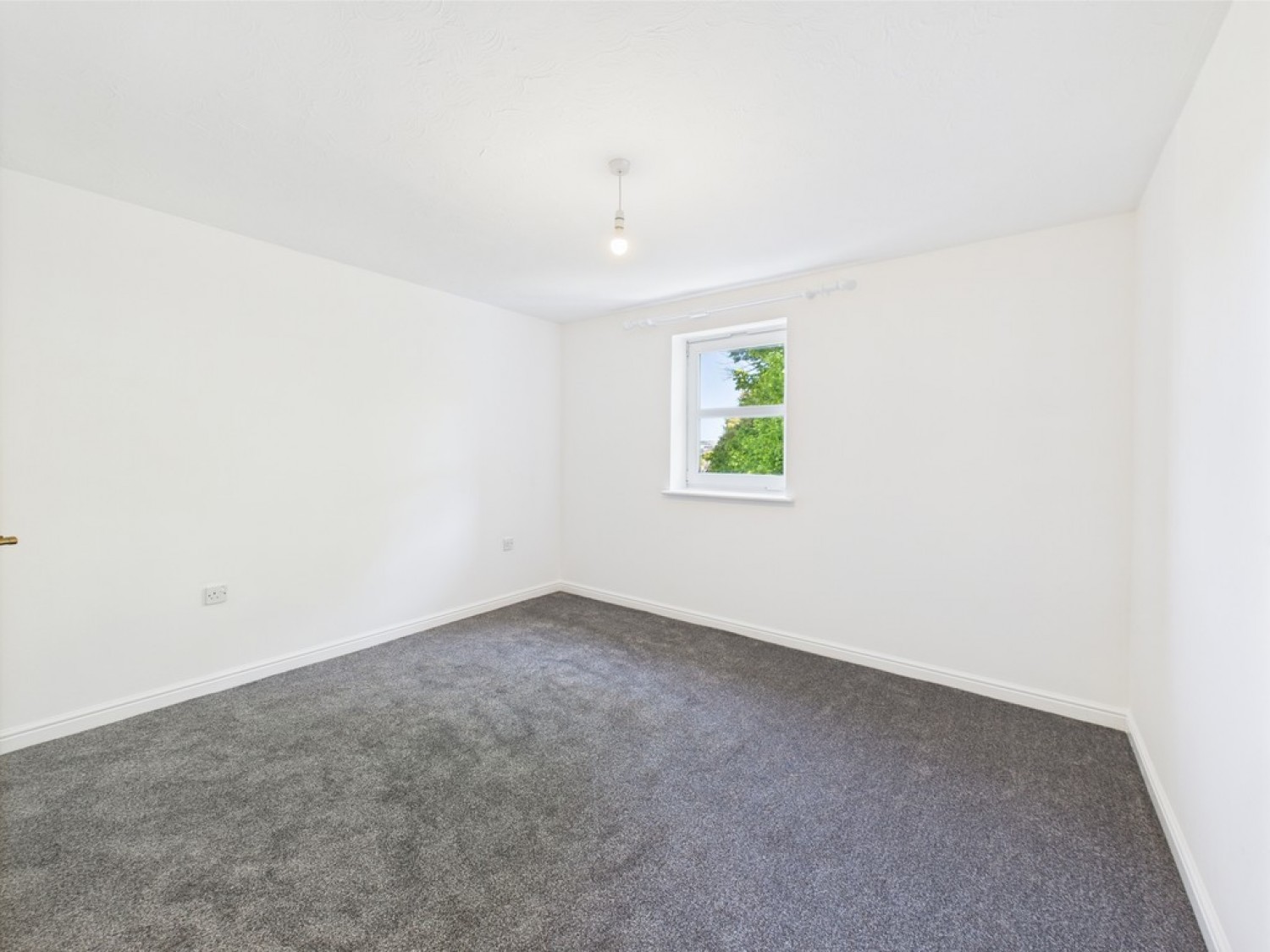 2 bedroom Flat for Sale Sylvan Court, Plymouth
