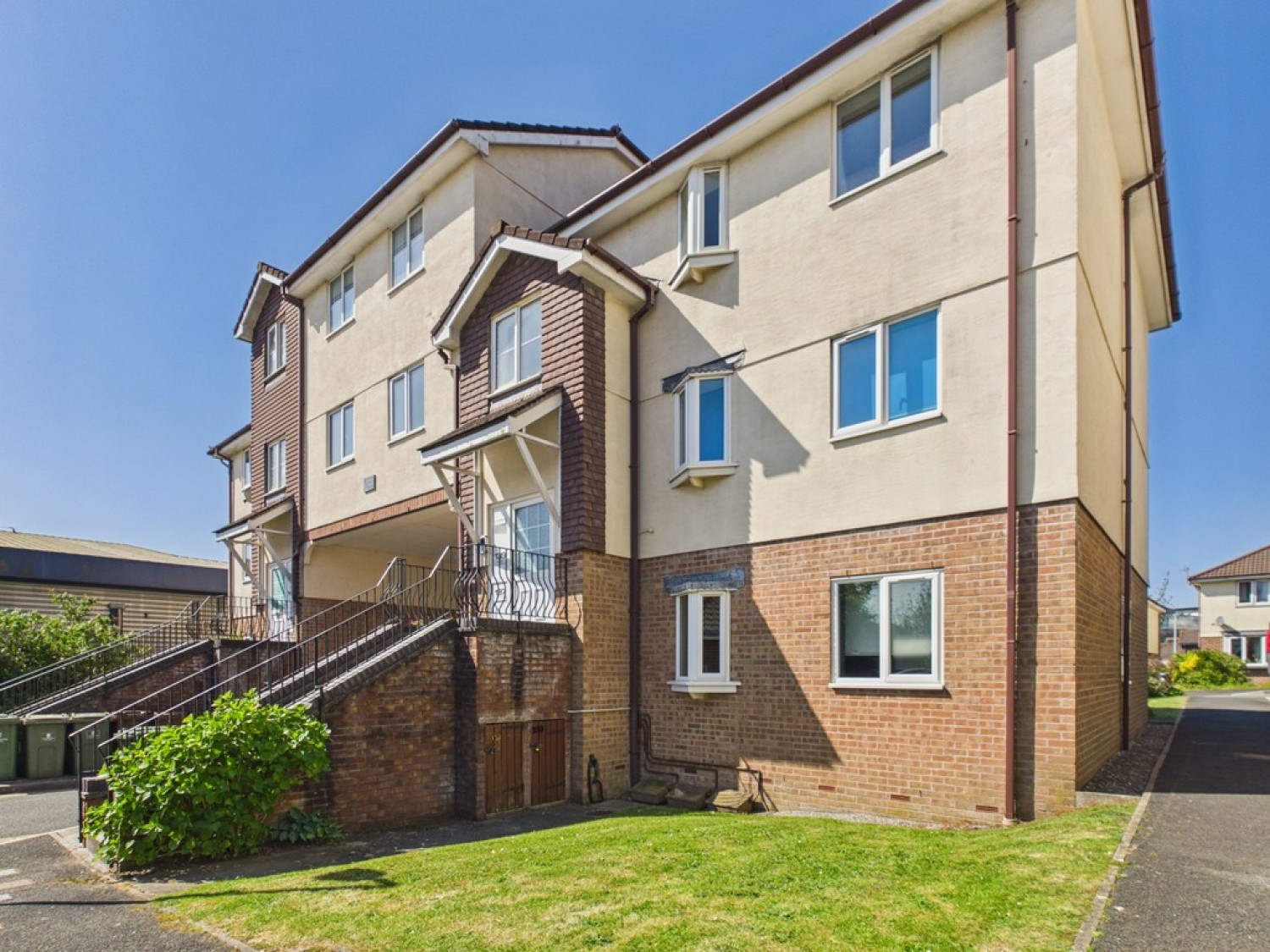 2 bedroom Flat for Sale White Friars Lane, Plymouth