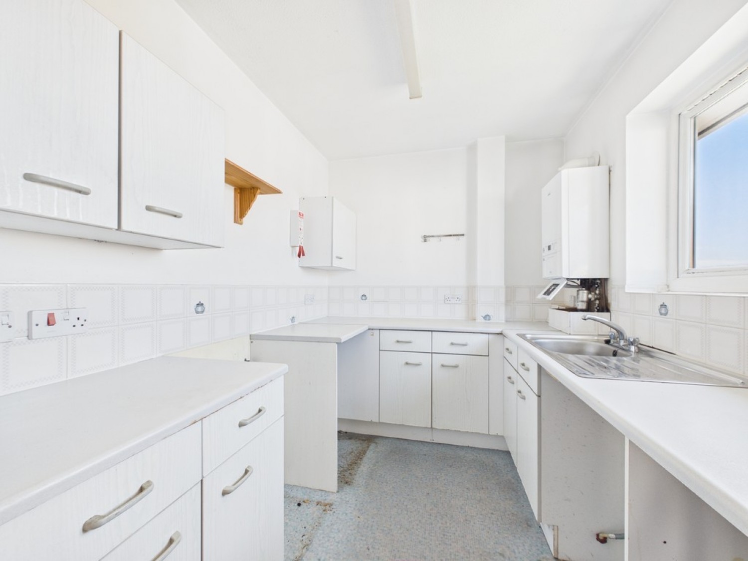 2 bedroom Flat for Sale White Friars Lane, Plymouth