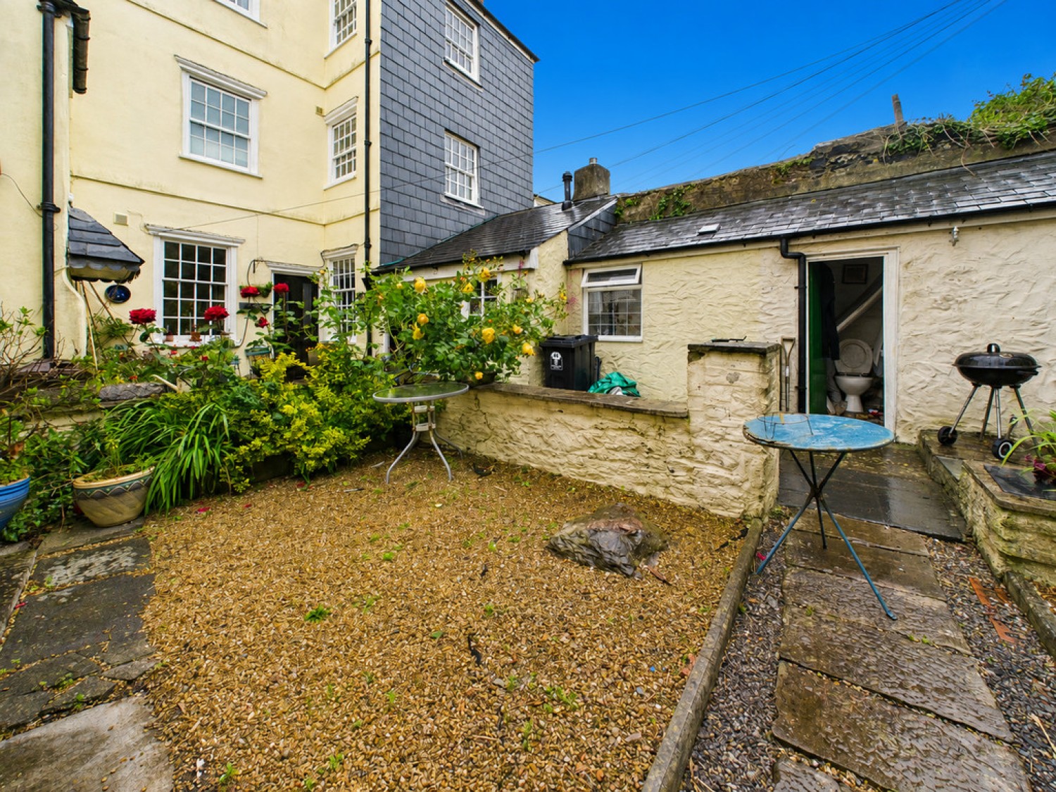 2 bedroom House for Sale New Street, Barbican, Plymouth