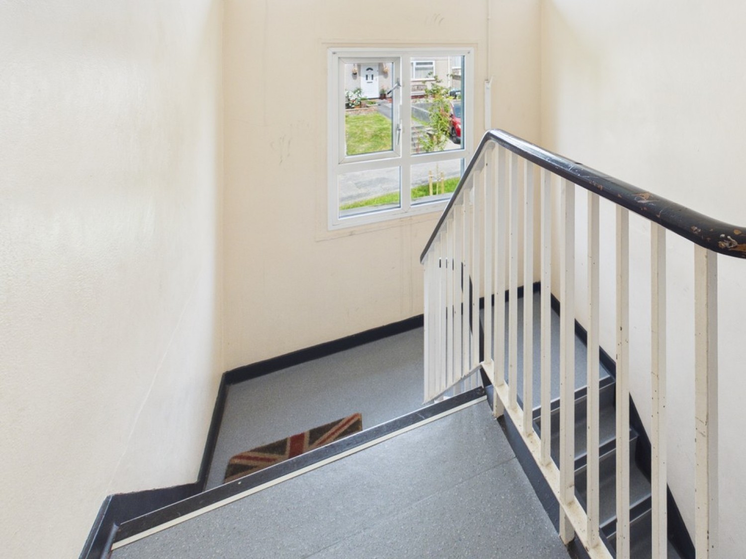 2 bedroom Flat for Letting Maker View, Stoke