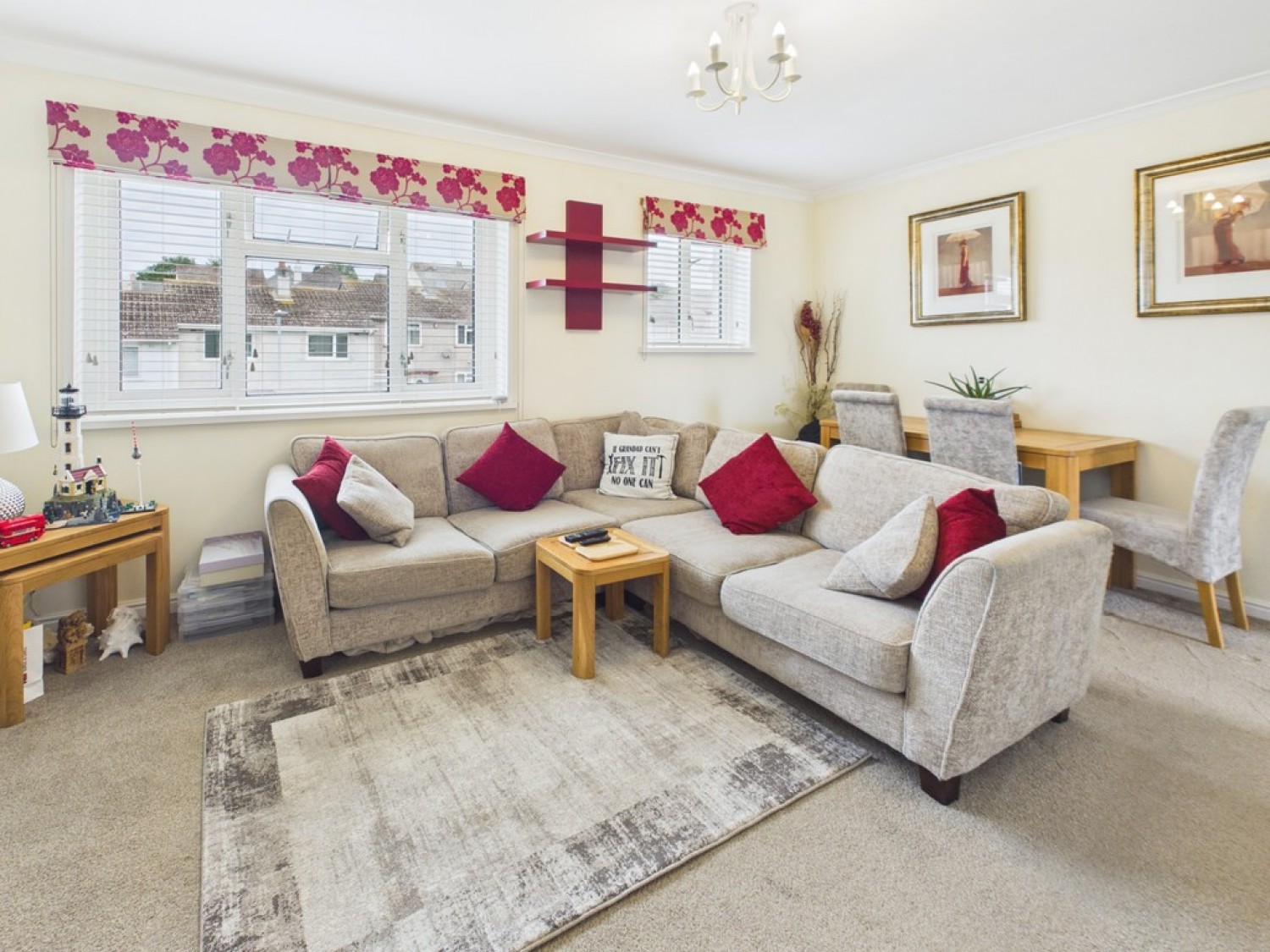 2 bedroom Flat for Letting Maker View, Stoke