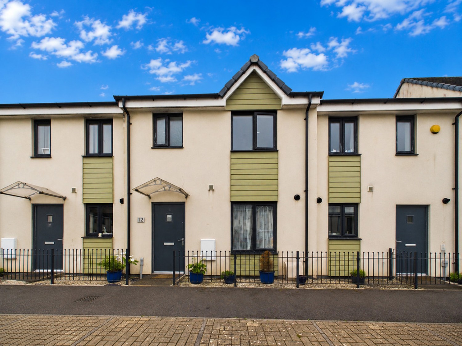 3 bedroom House for Sale Polperro Place, Pennycross, Plymouth