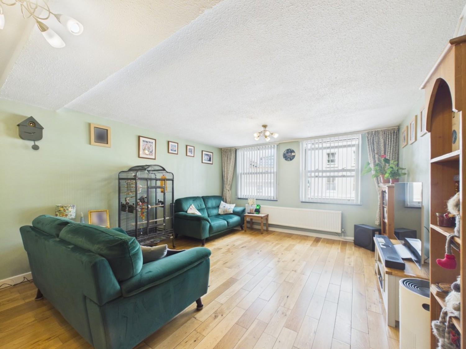 2 bedroom Flat for Sale 264-266 Citadel Road