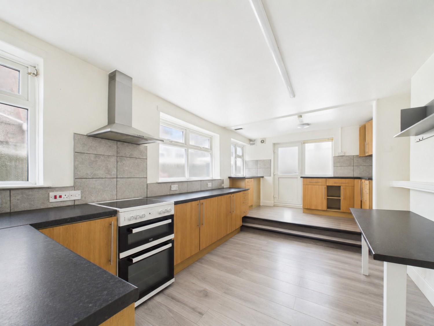 3 bedroom House for Sale St Leonards Road, Cattedown, Plymouth