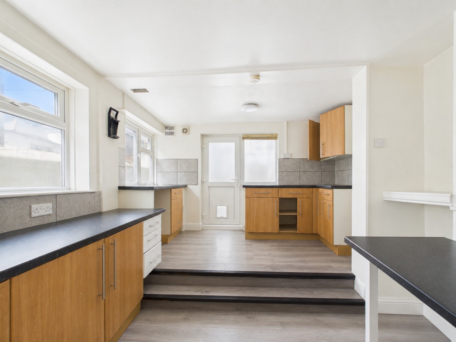3 bedroom House for Sale St Leonards Road, Cattedown, Plymouth