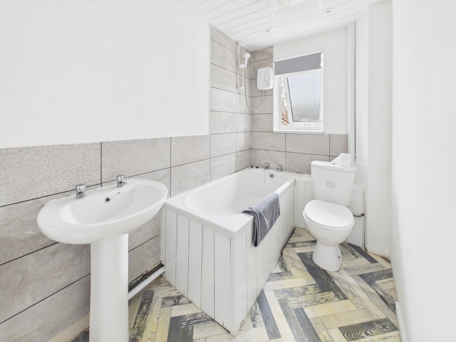 2 bedroom Flat for Sale Castle Street, The Barbican, Plymouth