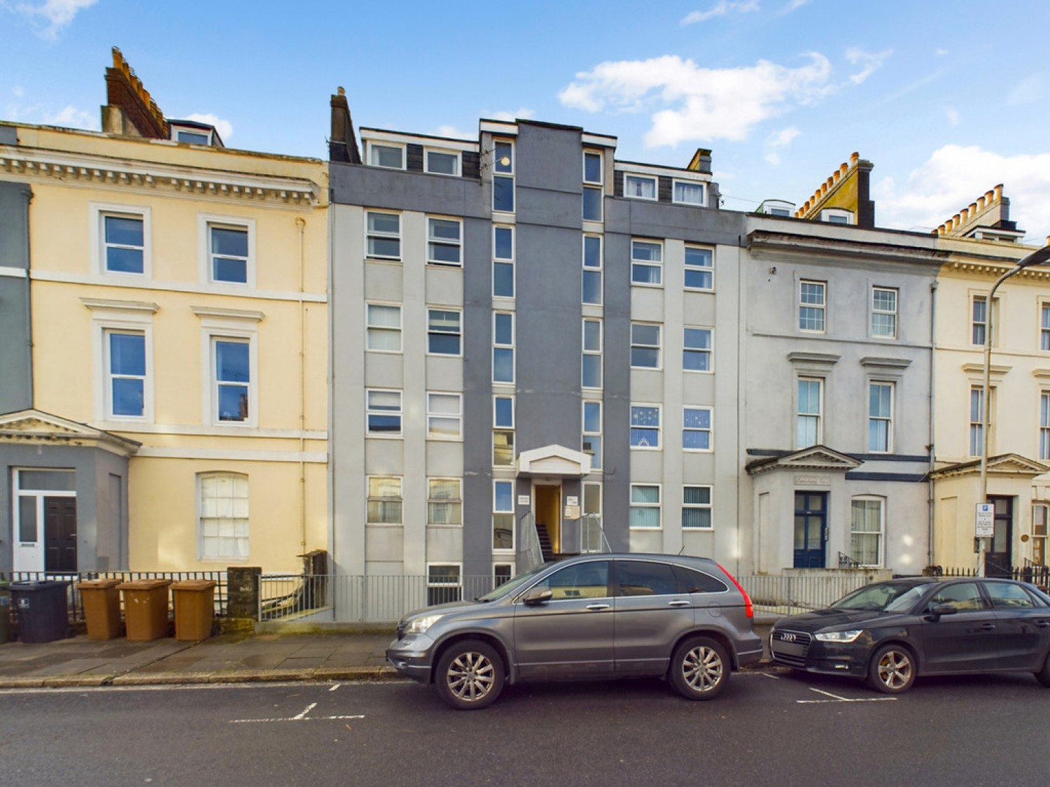 2 bedroom Flat for Sale Drake Court, 264-266 Citadel Road, The Hoe