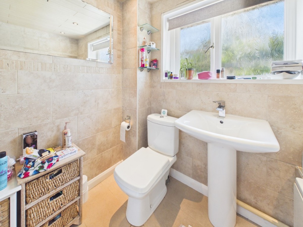 Wensum Close, Plympton