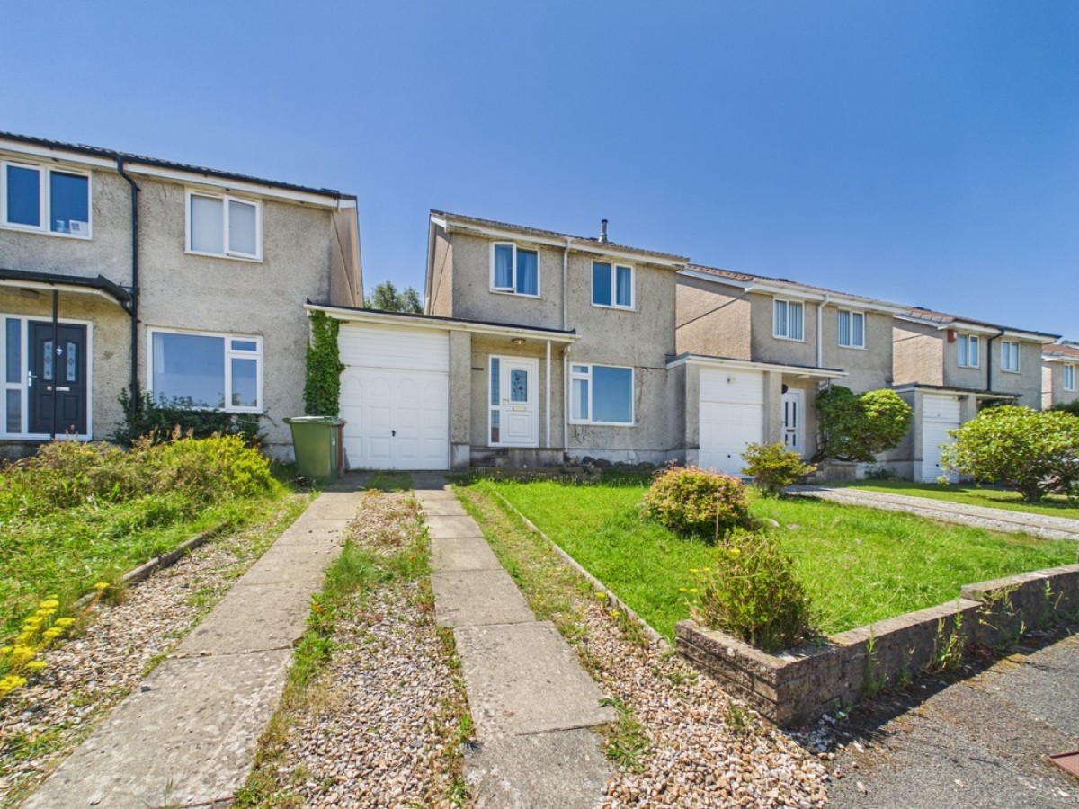 Wensum Close, Plympton