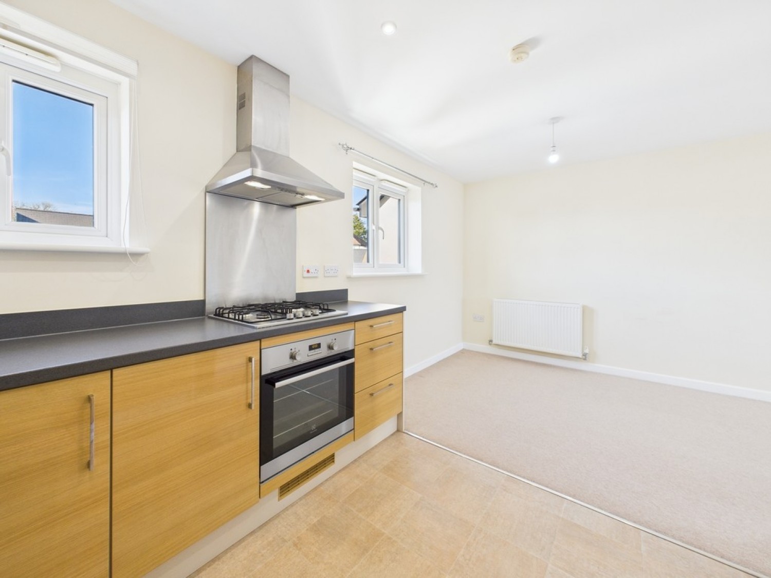 2 bedroom Flat for Sale Derriford, Plymouth, Devon