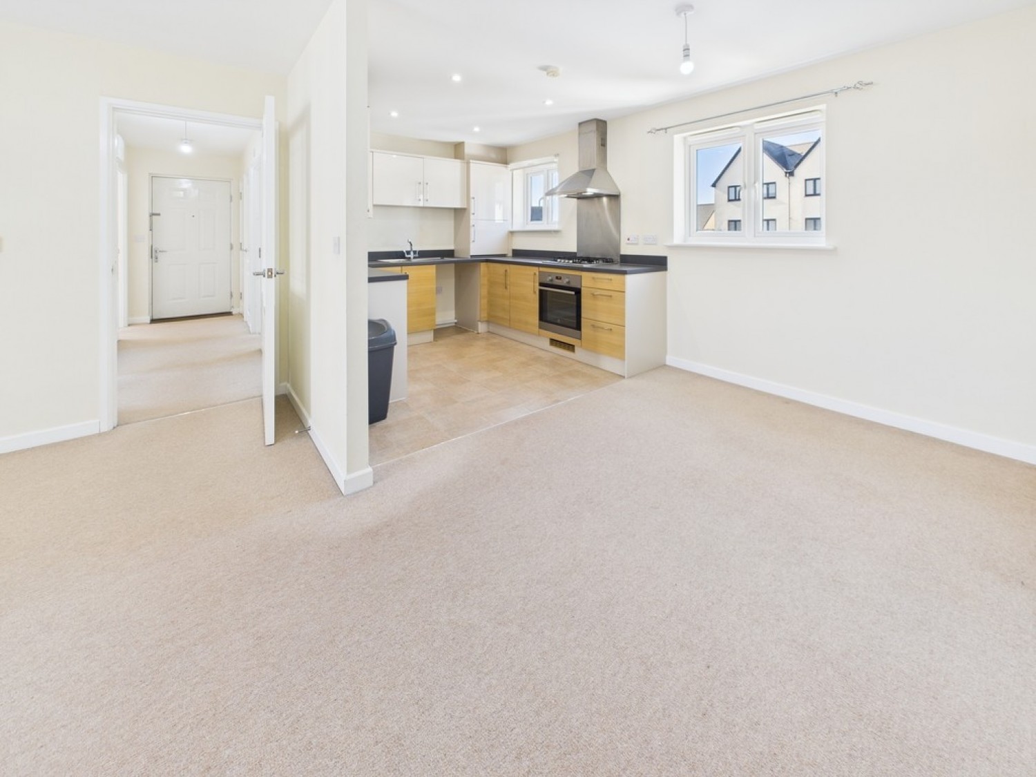 2 bedroom Flat for Sale Derriford, Plymouth, Devon