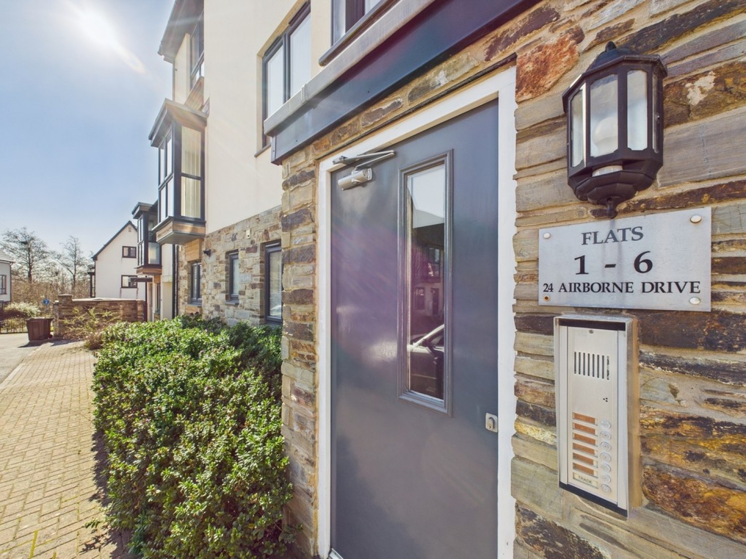 2 bedroom Flat for Sale Derriford, Plymouth, Devon