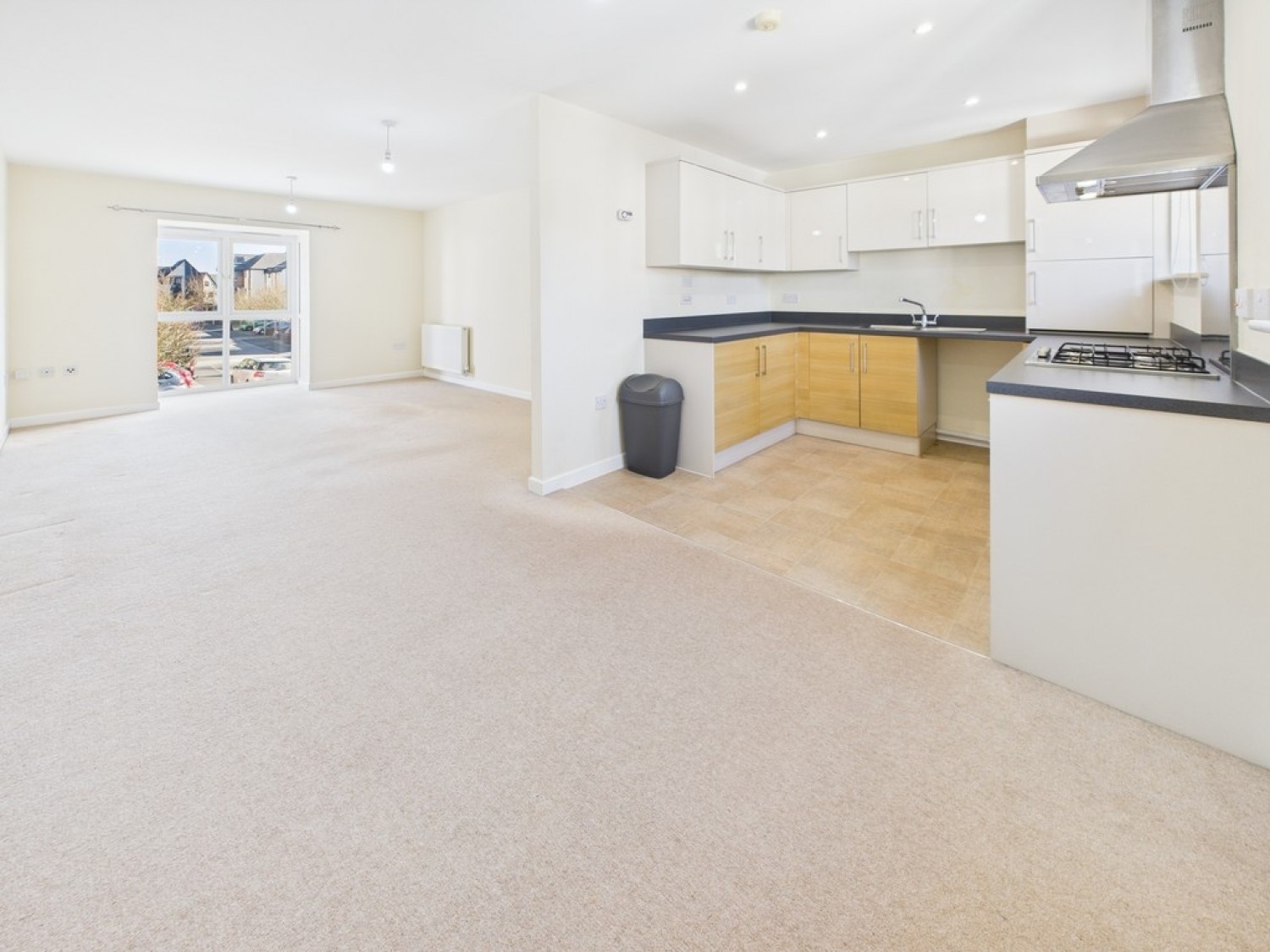 2 bedroom Flat for Sale Derriford, Plymouth, Devon