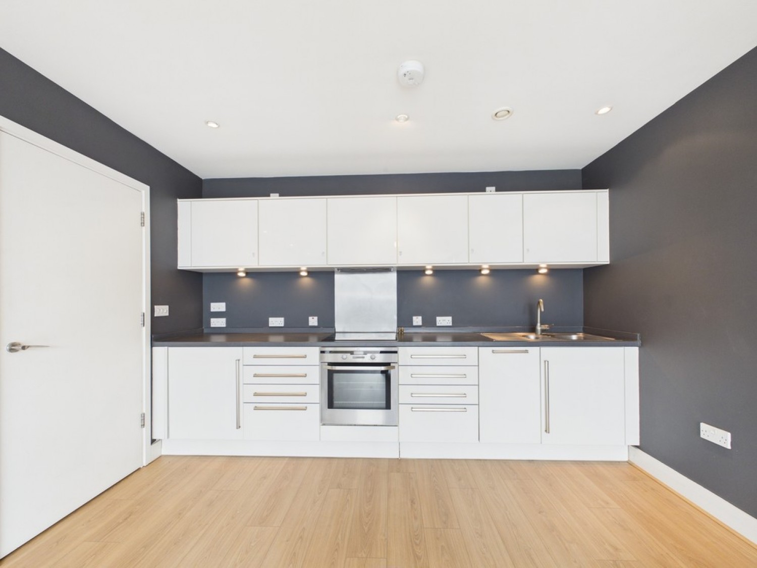 1 bedroom Flat for Sale Hobart Street, 8 Hobart Street, Plymouth, Milbay
