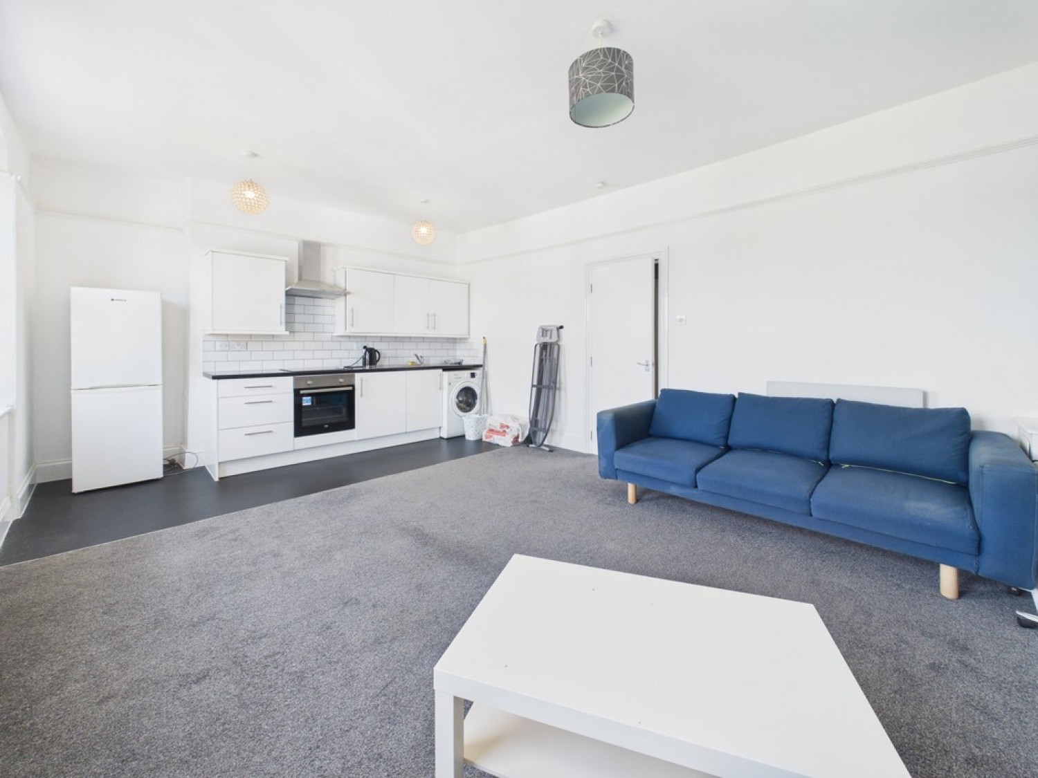 1 bedroom Flat for Letting Wyndham Street West, Stonehouse, Plymouth