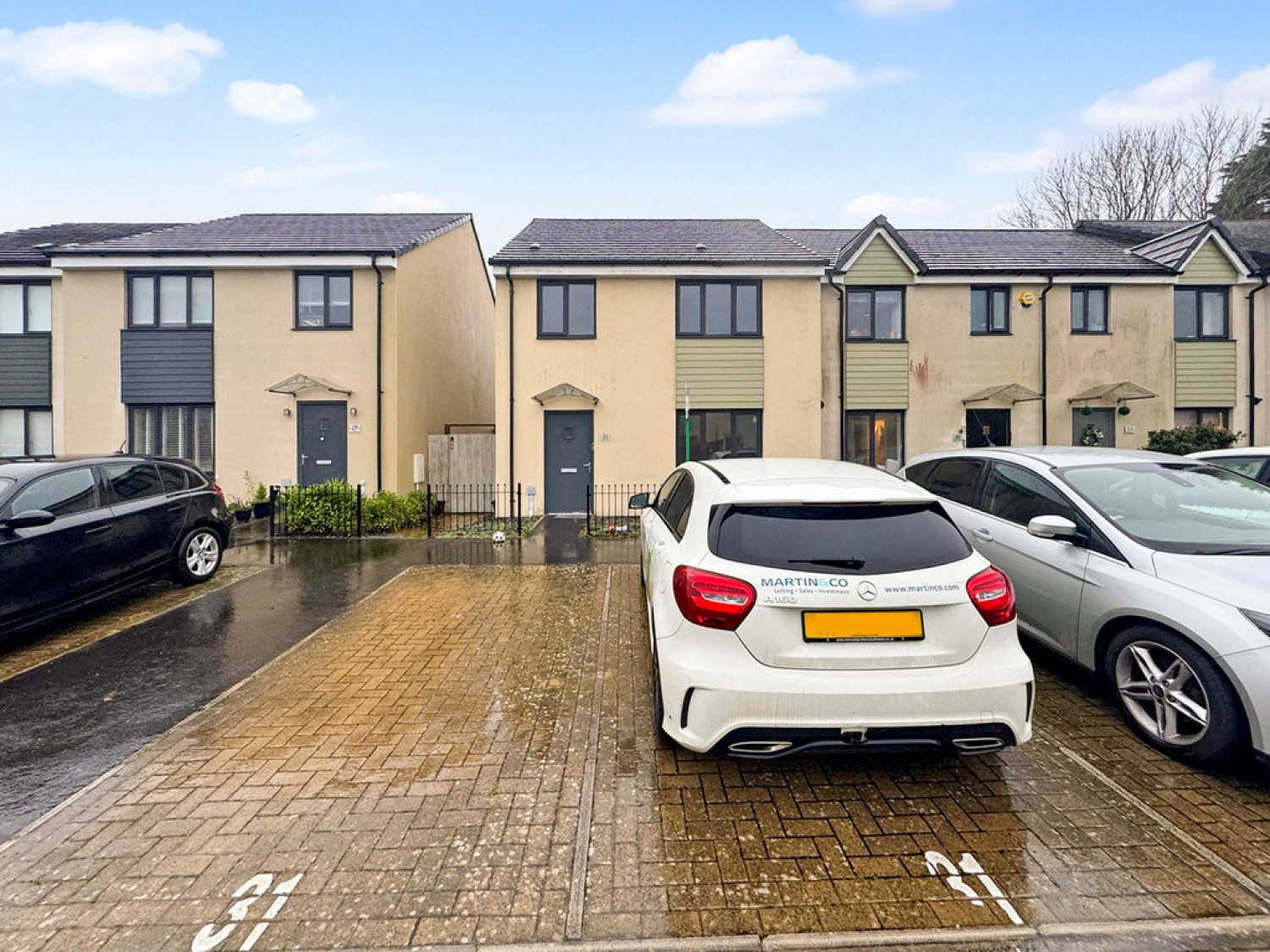 4 bedroom House for Letting Harlyn Drive, Pennycross, Plymouth