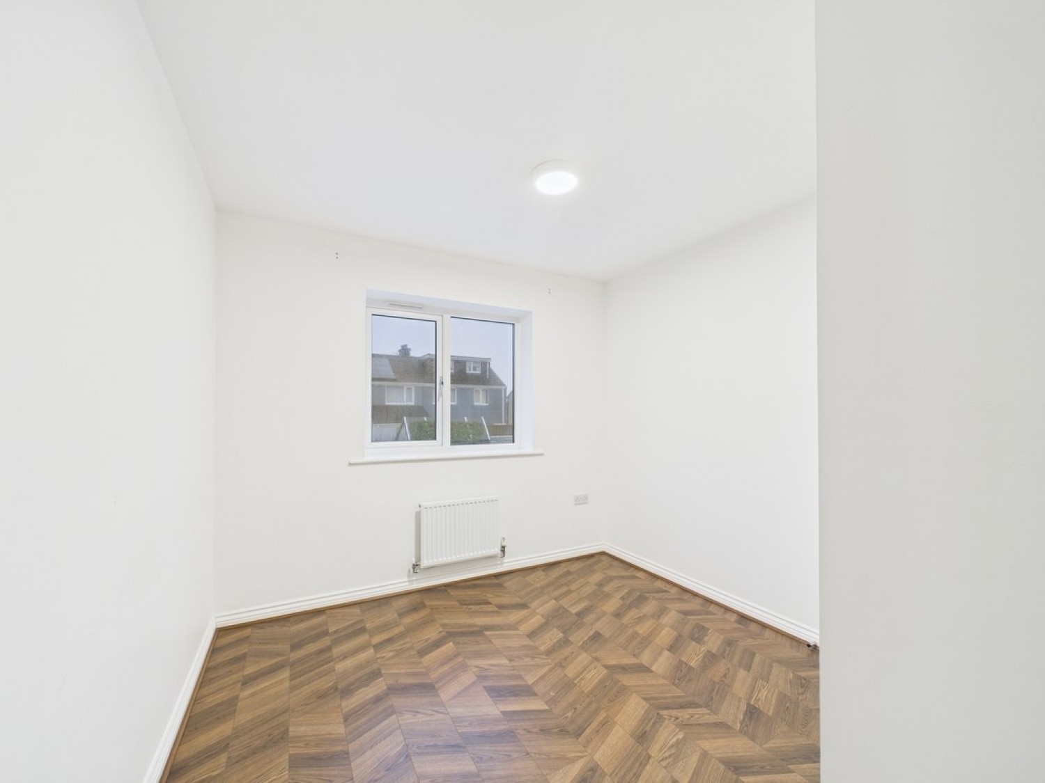 4 bedroom House for Letting Harlyn Drive, Pennycross, Plymouth