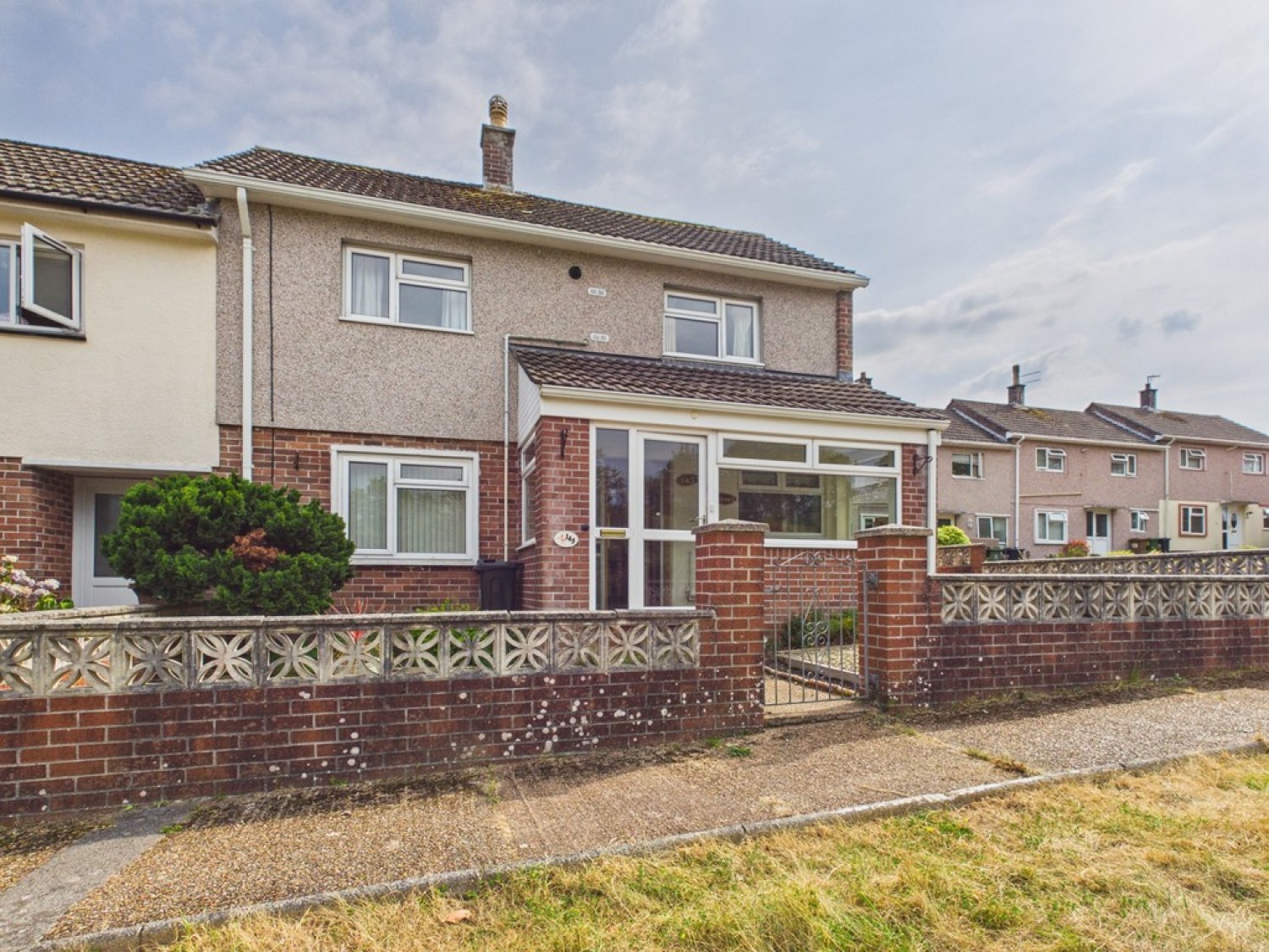 2 bedroom House for Sale Budshead Road, Whitleigh, Plymouth