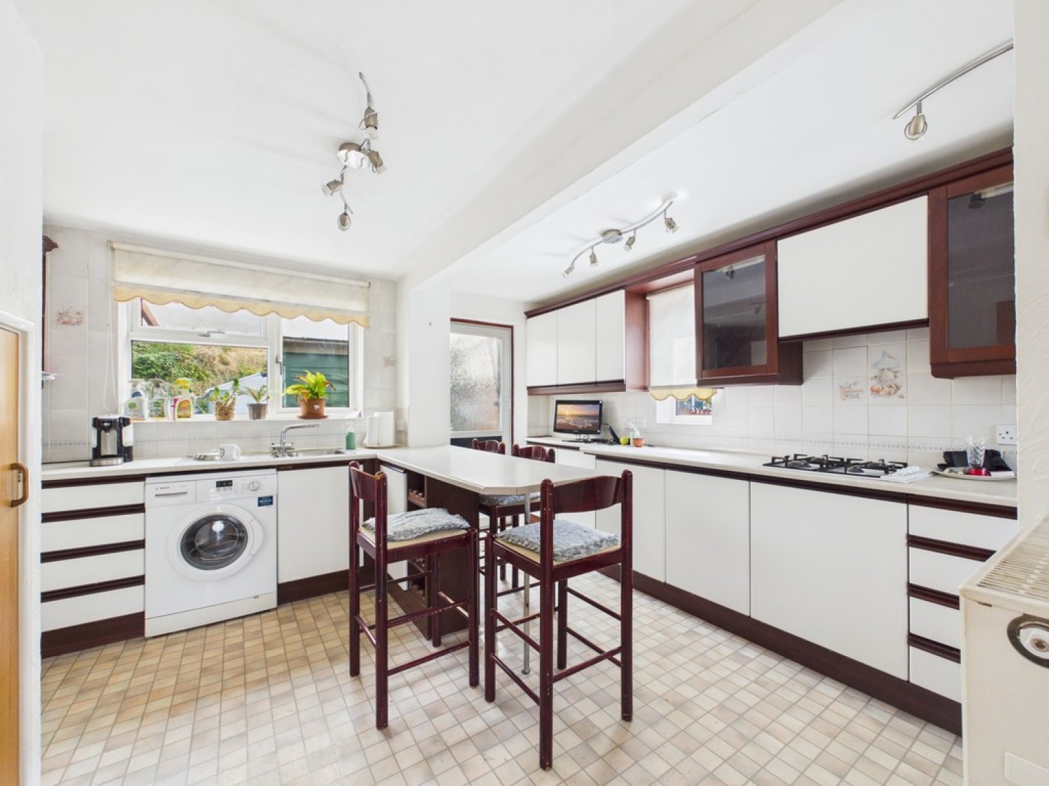 2 bedroom House for Sale Budshead Road, Whitleigh, Plymouth