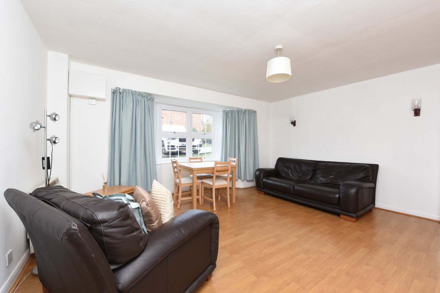 Milton Gardens, Wokingham