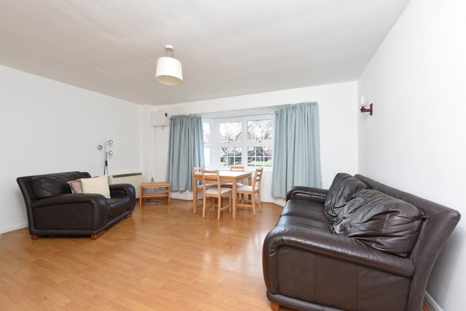 Milton Gardens, Wokingham