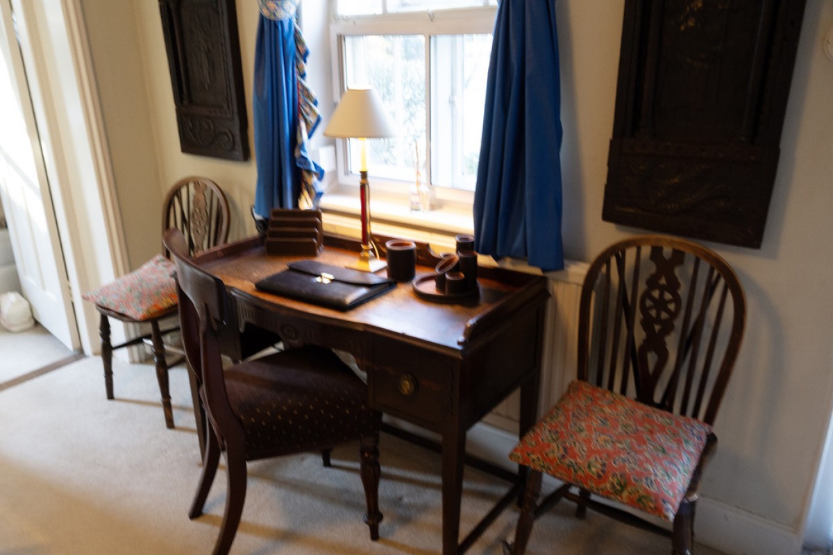 Lower Basildon - 5 mins drive Pangbourne &amp; Goring