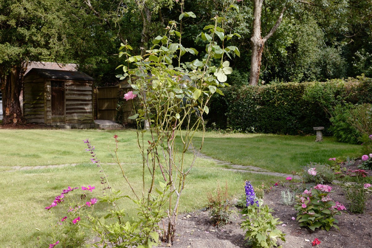 Lower Basildon - 5 mins drive Pangbourne &amp; Goring