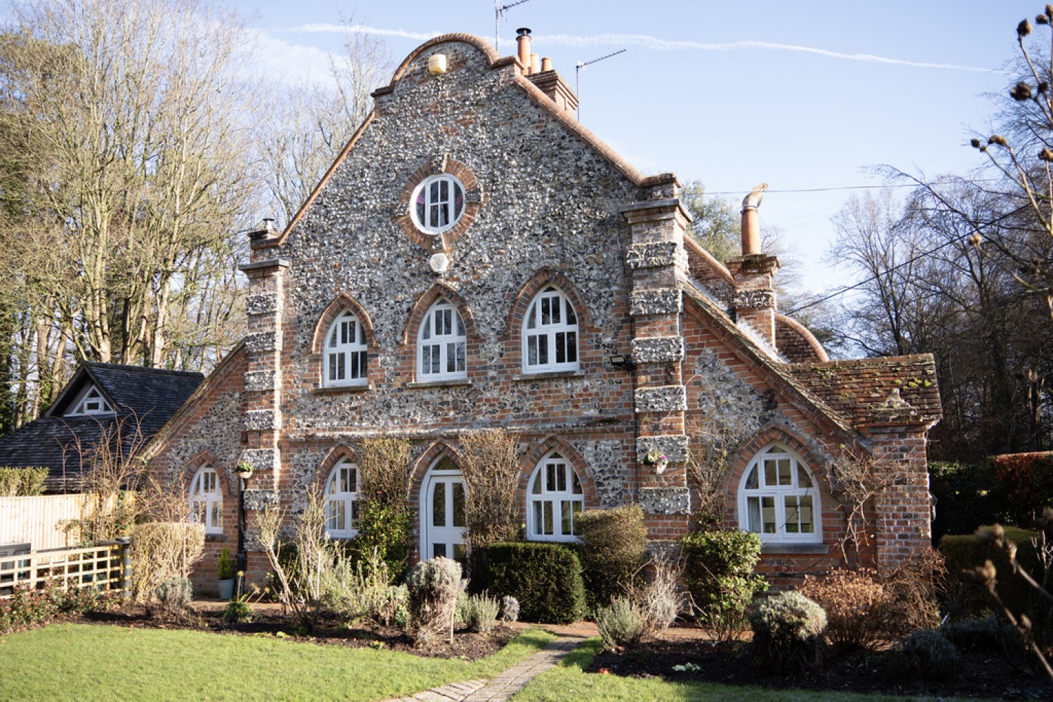 2 bedroom House for Letting Lower Basildon - 5 mins drive Pangbourne &amp; Goring