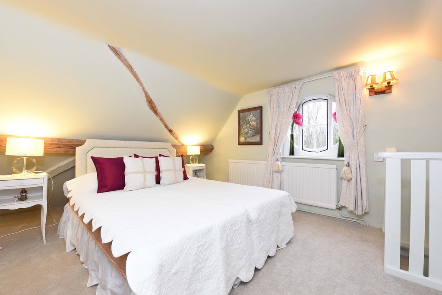 2 bedroom House for Letting Lower Basildon - 5 mins drive Pangbourne &amp; Goring