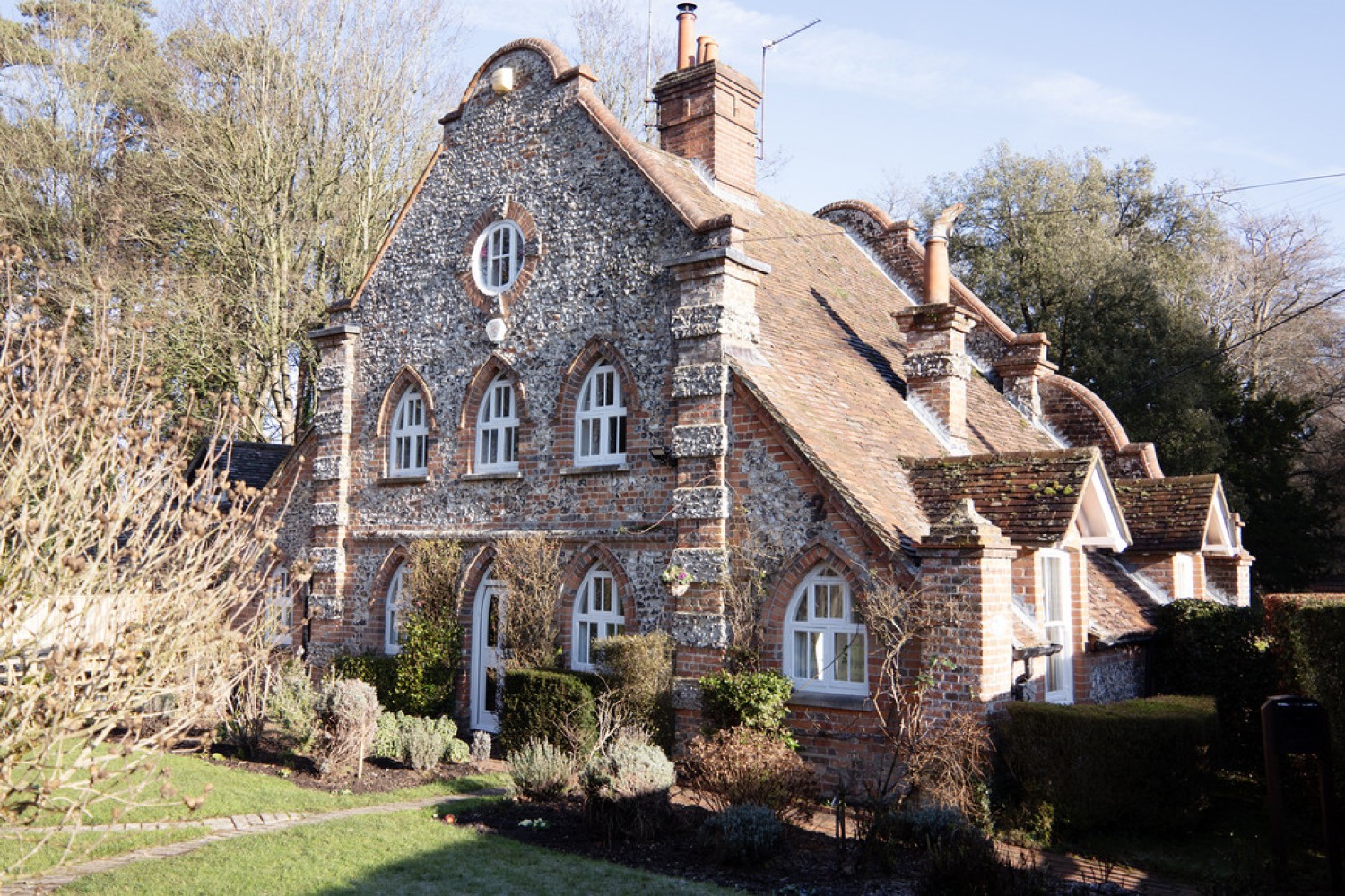 2 bedroom House for Letting Lower Basildon - 5 mins drive Pangbourne &amp; Goring