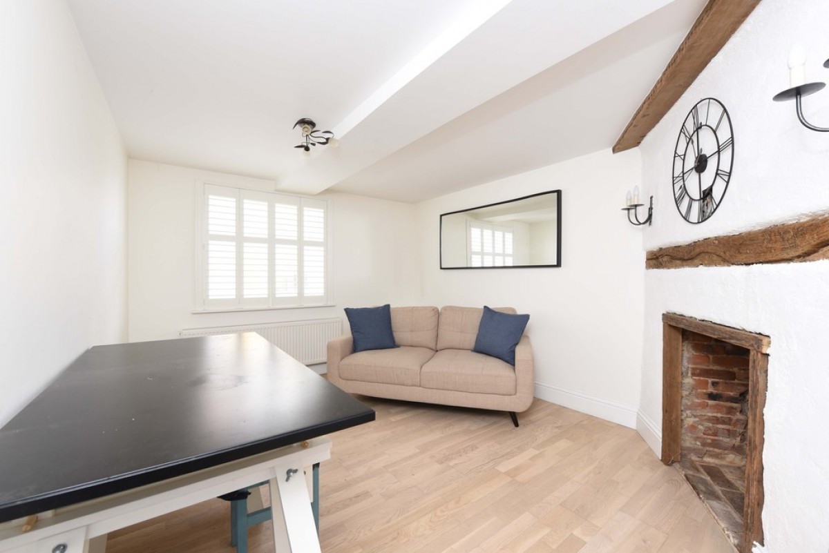 Peach Street, Wokingham