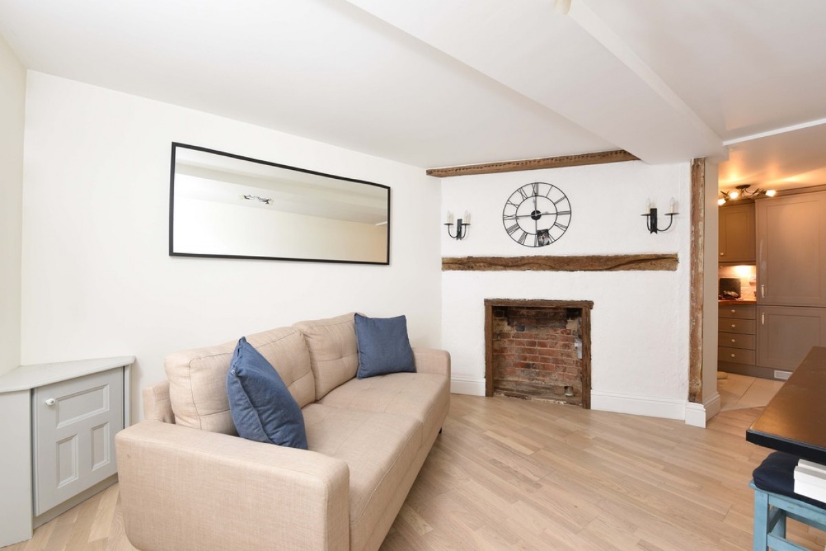 Peach Street, Wokingham