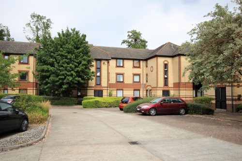 Finchampstead Road, Wokingham