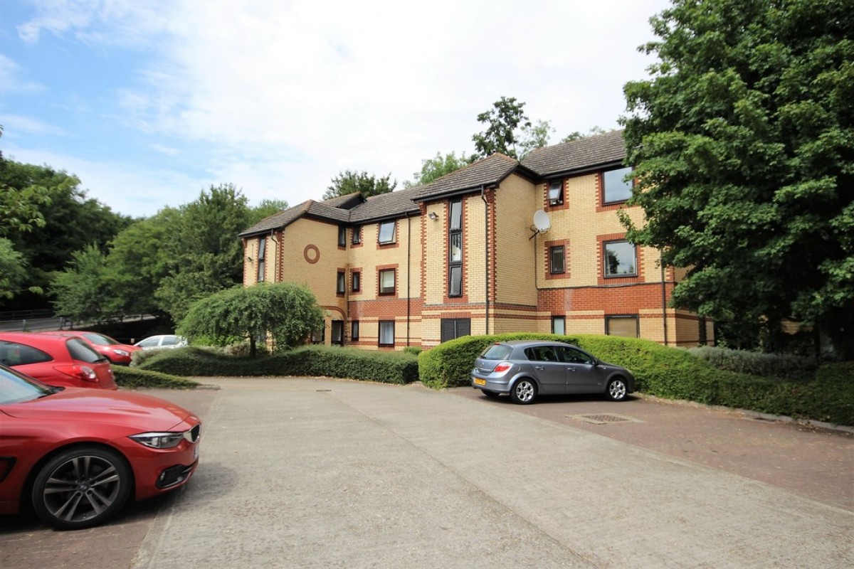 Finchampstead Road, Wokingham