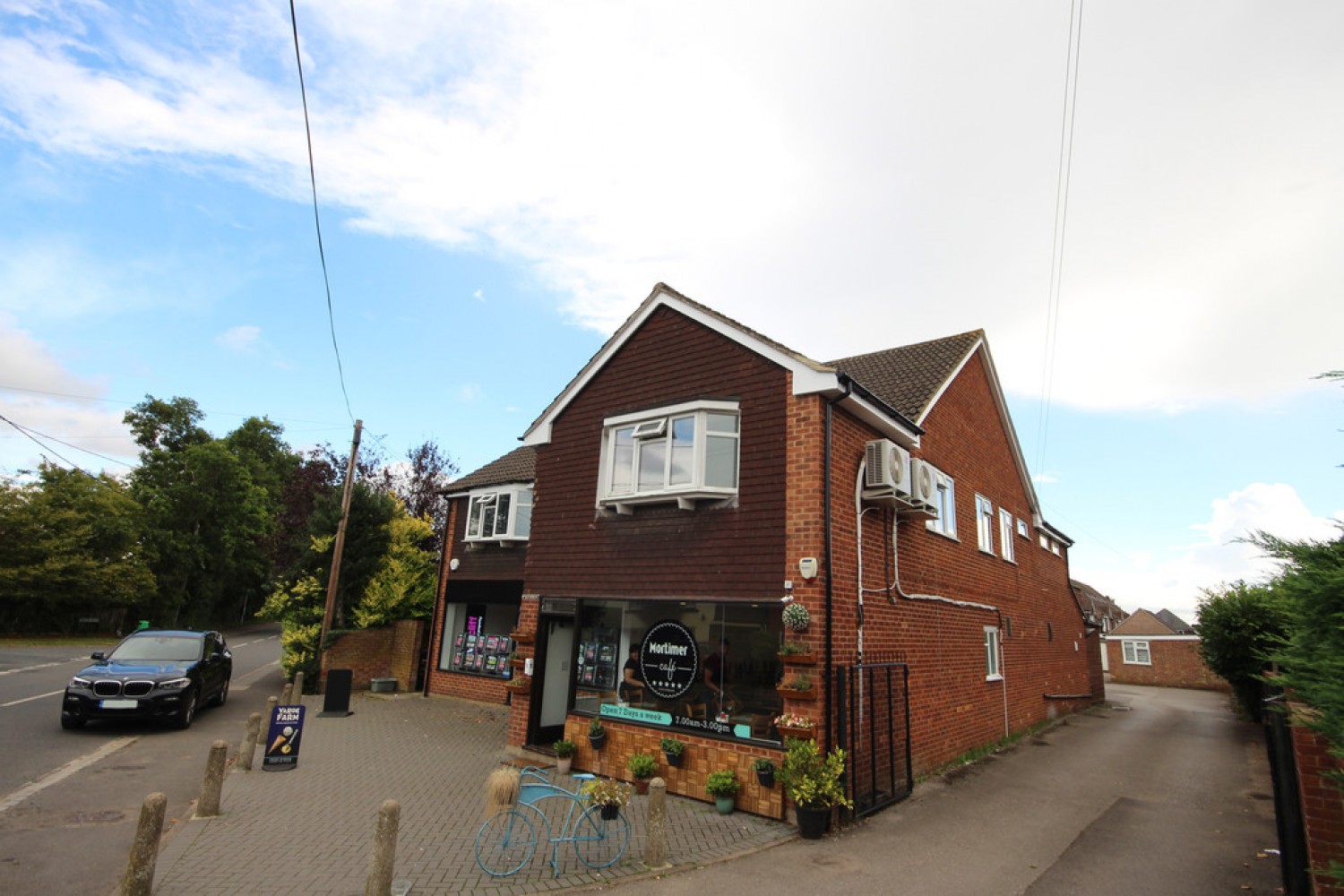 Victoria Road, Mortimer