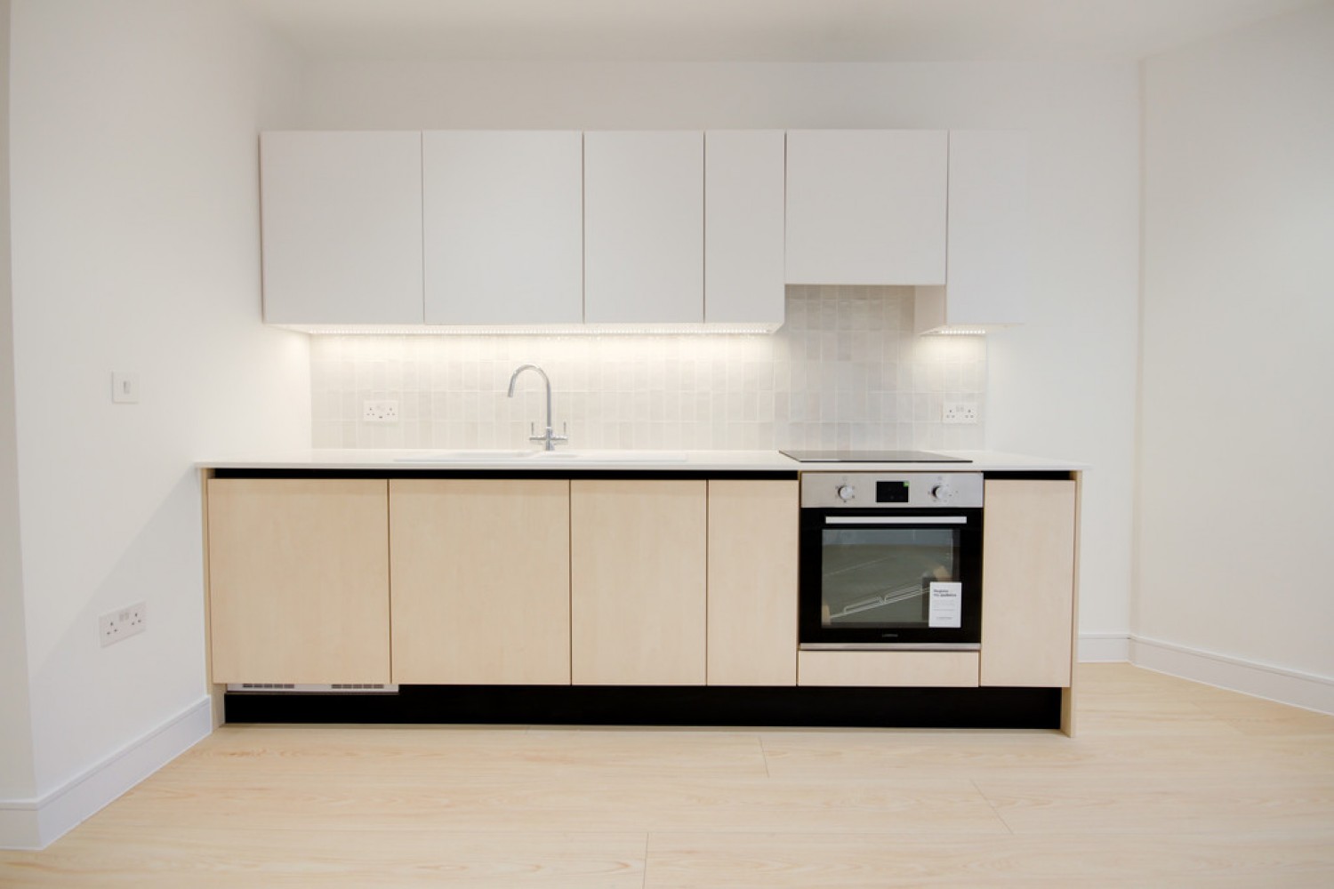 1 bedroom Flat in Charles House, Toutley Road