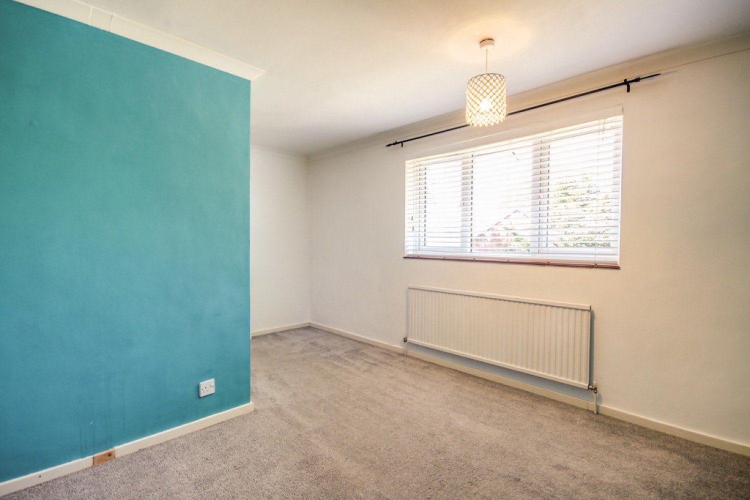 South Hill Road, Bracknell