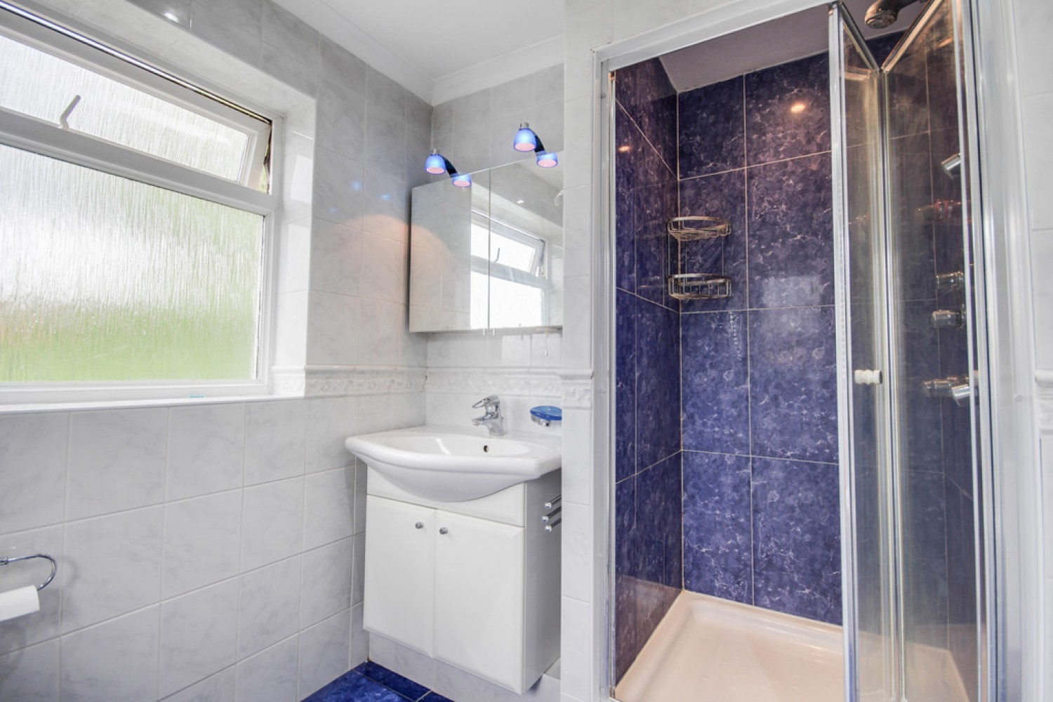 3 bedroom House for Letting Mornington Avenue, Finchampstead