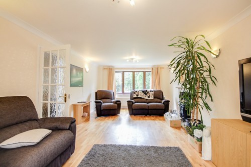 Jutland Close Woosehill