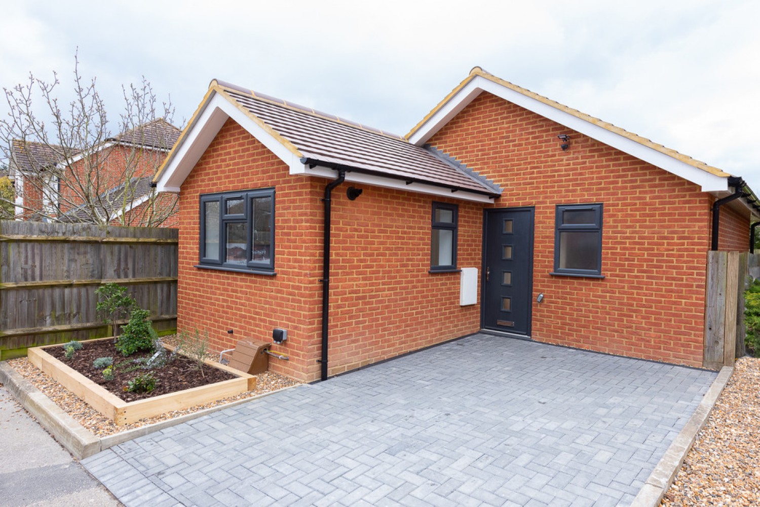 1 bedroom Bungalow for Letting Sadler's Court, Reading Road