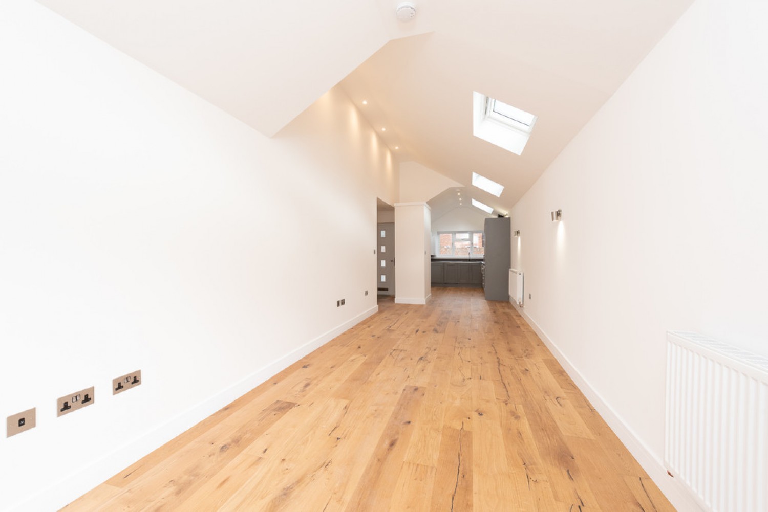 1 bedroom Bungalow for Letting Sadler's Court, Reading Road