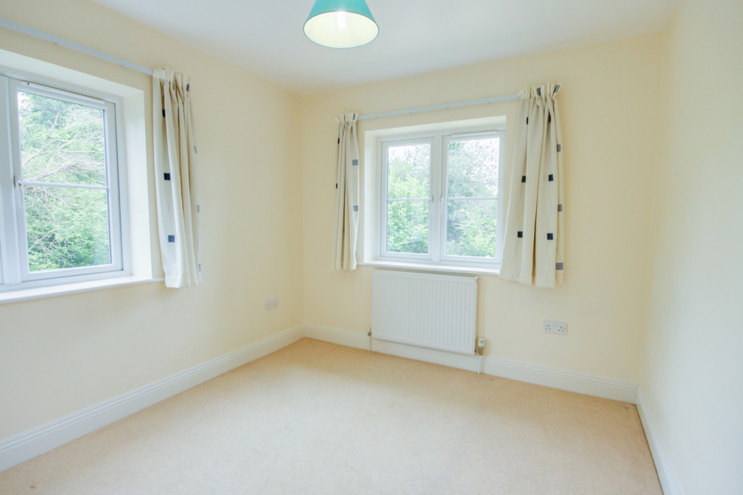 4 bedroom House for Letting Nine Mile Ride, Wokingham