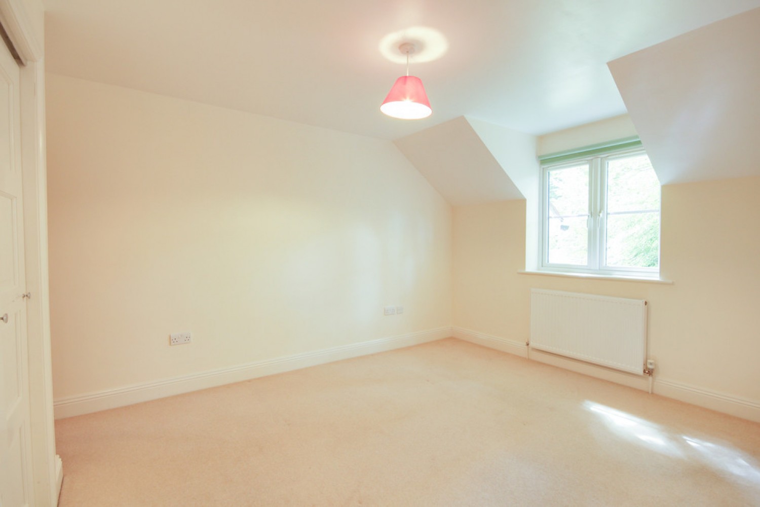 4 bedroom House for Letting Nine Mile Ride, Wokingham