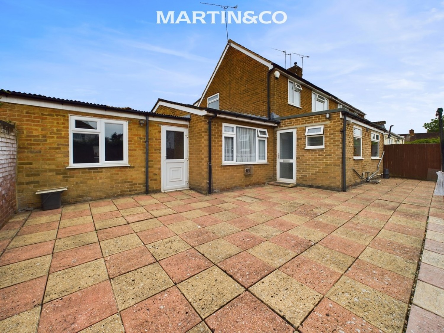 Harrow Lane, Maidenhead